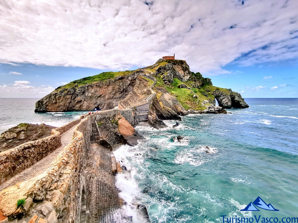acceso, excursion a San Juan de Gaztelugatxe desde Bilbao