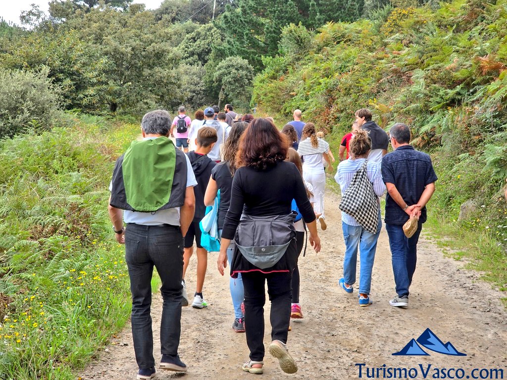 excursion to San Juan de Gaztelugatxe